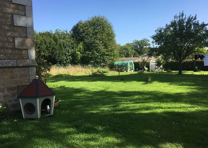 Le Presbytere D'hotes Bed & Breakfast